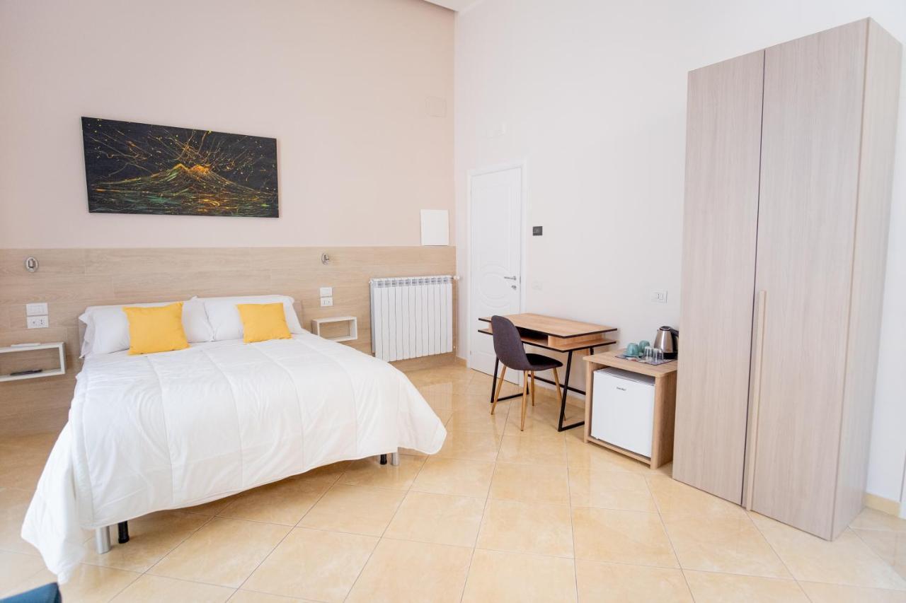 Leone Suites Toledo Neapel Exterior foto