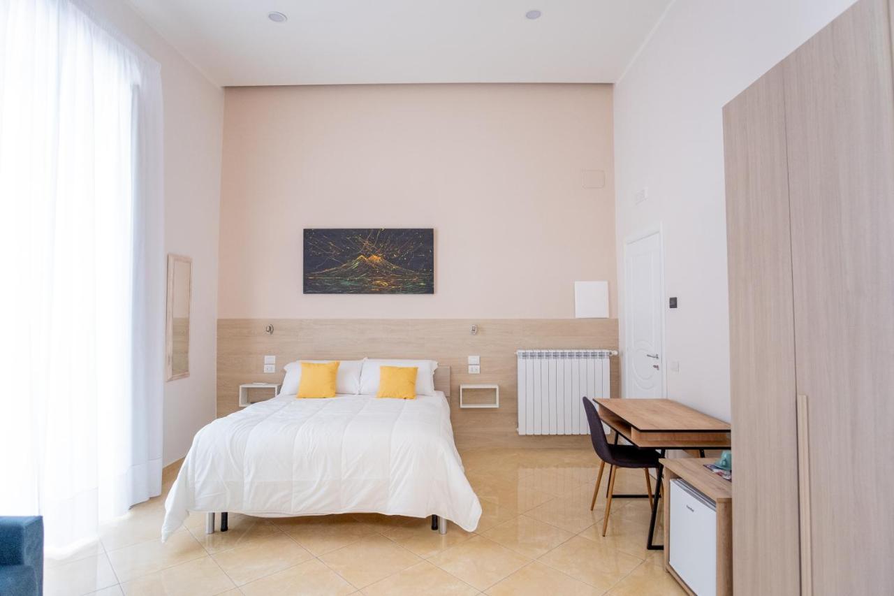 Leone Suites Toledo Neapel Exterior foto